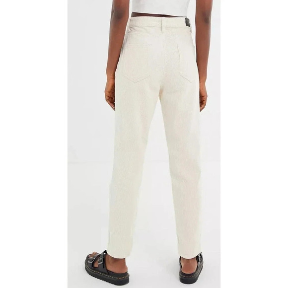Urban Outfitters BDG Mom high rise corduroy pants. Size 27 - Picture 4 of 9